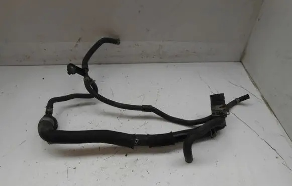 Toyota RAV 4 (XA40) Engine coolant pipe/hose 160570X020 162600R010 1657153020