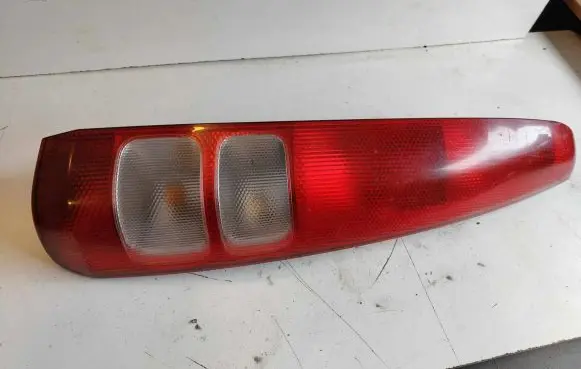 Honda HR-V Rear/tail lights P0003