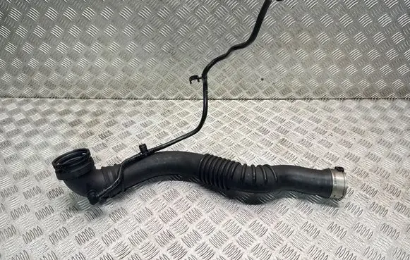 BMW 4 F32 F33 Intercooler hose/pipe 7597592