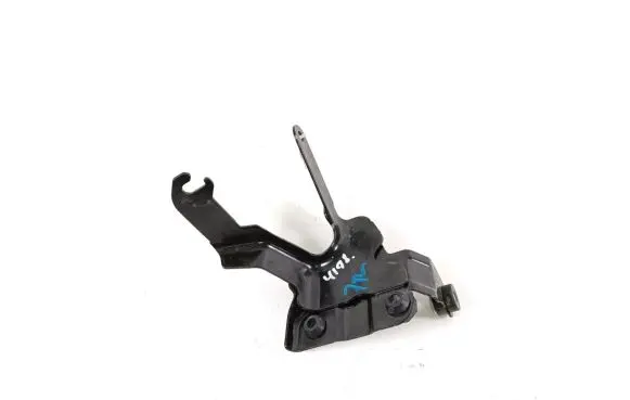 Mazda 2 ABS pump bracket DB1N43310