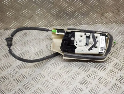Tesla Model 3 Front door lock 106896399E