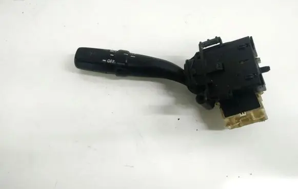 Toyota Avensis Verso Indicator stalk 173757