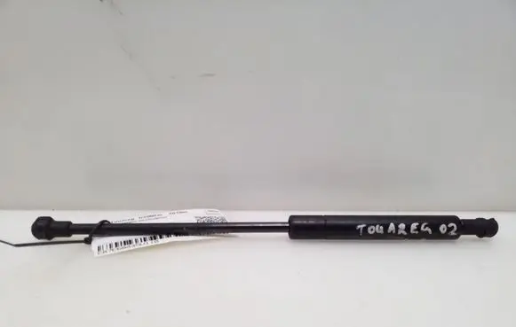 Volkswagen Touareg I Tailgate strut 