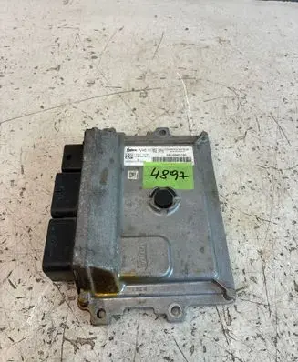 Peugeot 208 I Engine control unit/module 9805895780 140811076 V29035181A