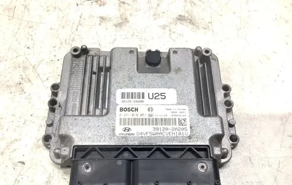 Hyundai i40 Engine control unit/module 391252A205 391202A205 0281018051