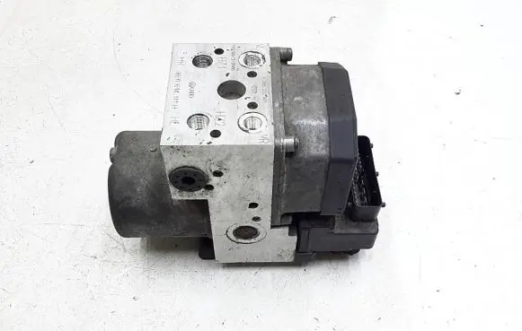 Audi A6 S6 C4 4A ABS Pump 0265220481 0273004286