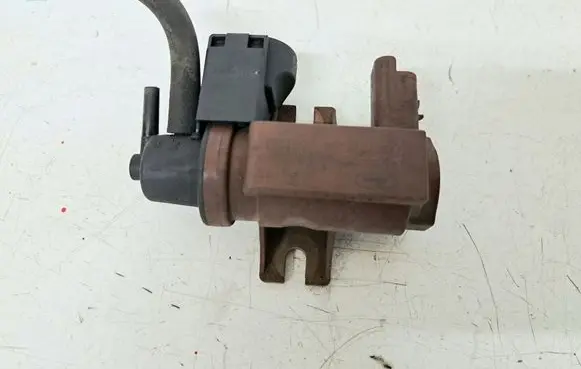 Volvo V50 Turbo solenoid valve 