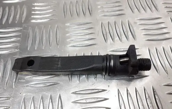 Opel Zafira A Fuel injector