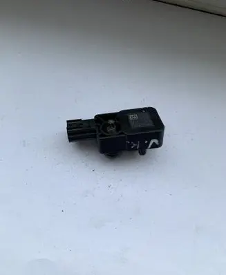 Opel Insignia A Airbag deployment crash/impact sensor 13502341 340806311