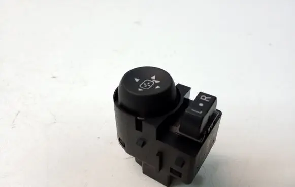 Opel Astra K Wing mirror switch 22934609