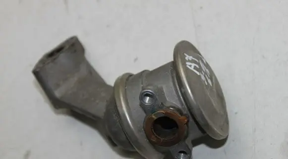 Audi A7 S7 4G EGR valve 06E131102B