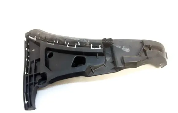 Volvo XC90 Front bumper mounting bracket 30698128
