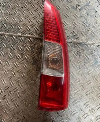 Volvo XC70 Rear/tail lights