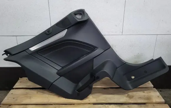 Mercedes-Benz E A207 Rear door card panel trim A2076901525