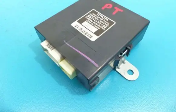 Lexus LS 460 - 600H Central body control module 89710-50190 IMPRK1188124