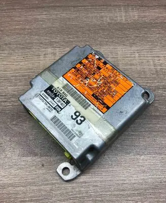 Toyota Corolla E120 E130 Engine control unit/module ECU 8917013040 231000