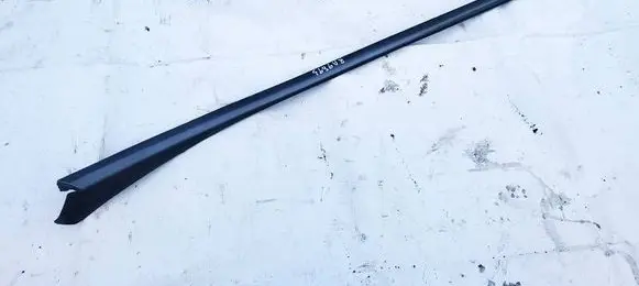 Peugeot 3008 I Windshield trim 