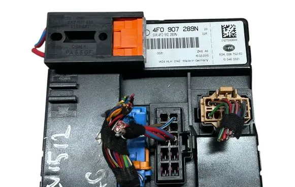 Audi A6 S6 C6 4F Comfort/convenience module 4F0907289N 4F0910289N 5DK00876250