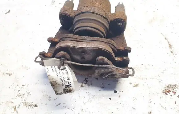Ford C-MAX I Front brake caliper