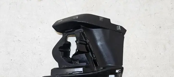 Ford Focus Front bumper mounting bracket JX7B17E889S