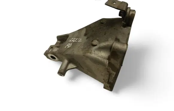 Mercedes-Benz S W222 Engine mounting bracket A2782235404