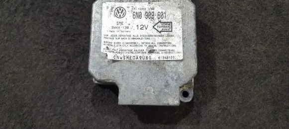 Volkswagen PASSAT B4 Airbag control unit/module 6N0909601 5WK4130