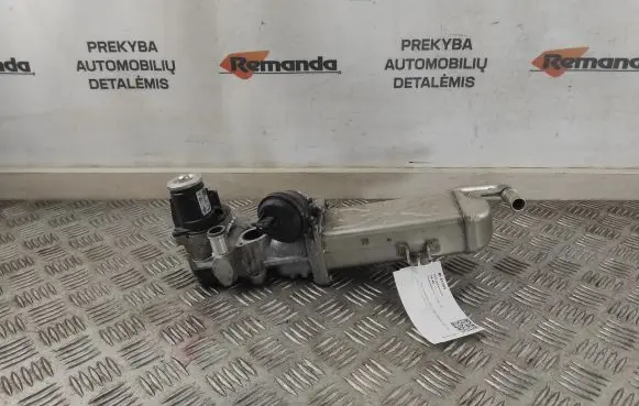 Skoda Superb B6 (3T) EGR valve cooler 03L131512C