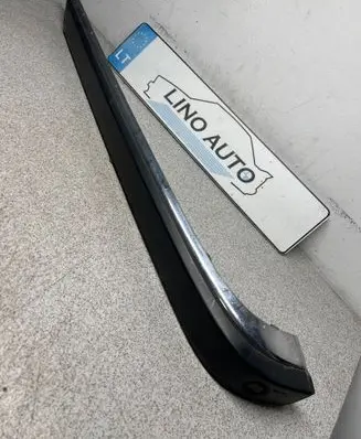 BMW 7 E38 Rear bumper trim bar molding 8125411