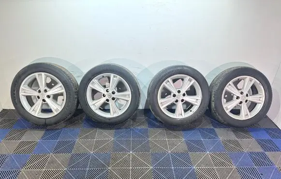 Lexus RX 330 - 350 - 400H R18 alloy rim