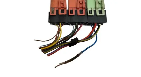 BMW 5 E60 E61 Other relay 61368373