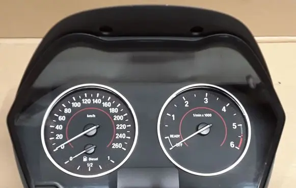 BMW 1 F20 F21 Speedometer (instrument cluster) 9287467 9232891