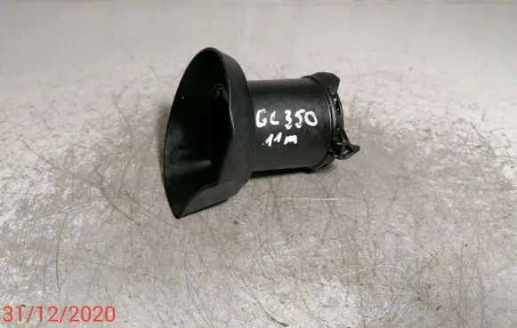 Mercedes-Benz GL X164 Oil filler cap A6420101911