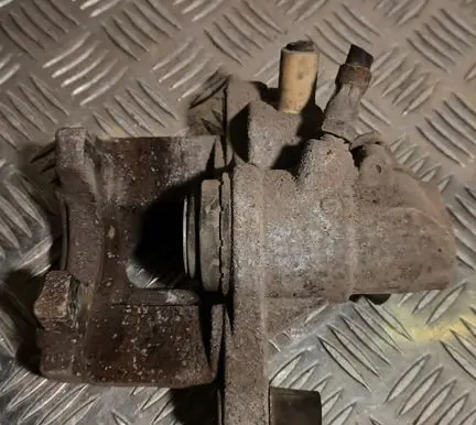 Ford Focus Rear brake caliper RM3M512M088BA