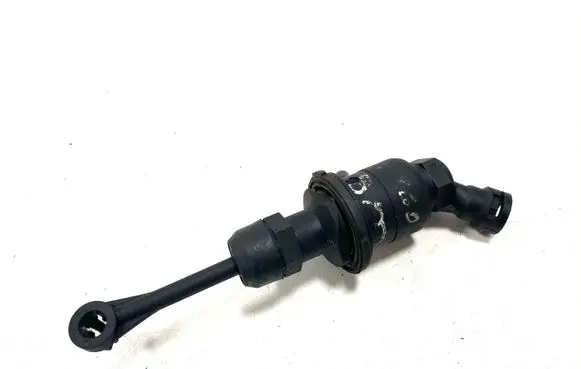 Renault Twingo II Clutch master cylinder 8200368406A 8200368406