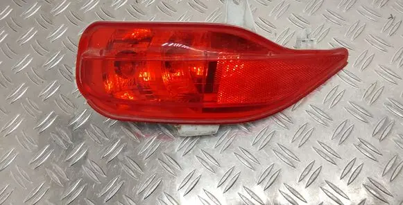 Toyota Avensis T270 Rear fog light 8149005010