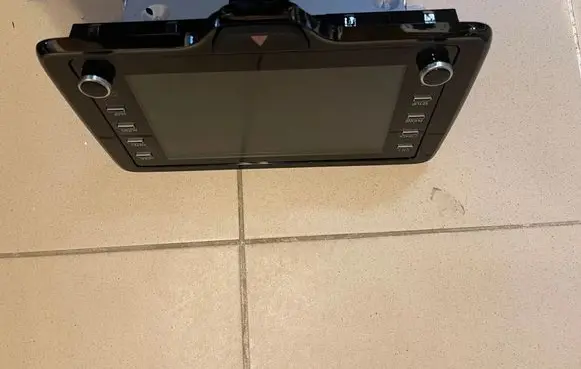 Mazda 2 Screen/display/small screen 861400D530
