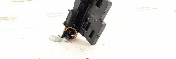 Mercedes-Benz C W204 Fuse box set 2049005201 2049001202