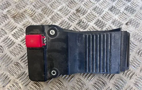Volvo XC60 Battery box tray cover/lid 31651455
