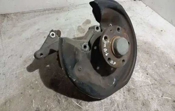 Volkswagen PASSAT B6 Rear wheel hub