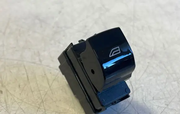 Polestar 2 Electric window control switch 32334084