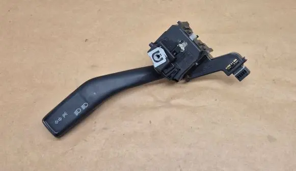 Audi A3 S3 8P Indicator stalk 1K0953513 01103500 10350033655520