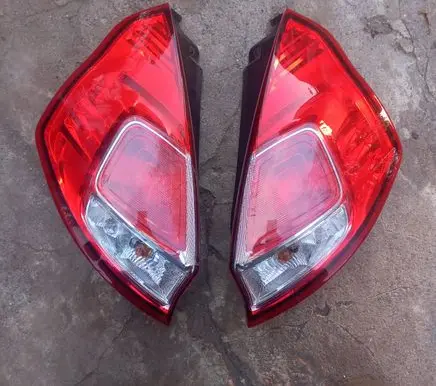 Ford Fiesta Rear/tail lights set C1bb1345ae