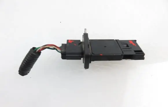 Renault Koleos I Mass air flow meter AFH70M38 226807S000