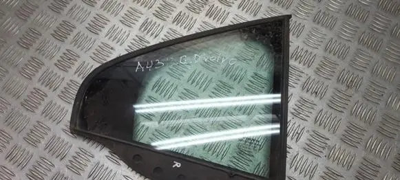 Rear vent window glass
