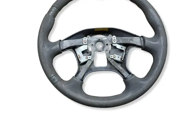 Mitsubishi L200 Steering wheel 030143