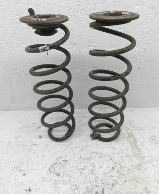 Volkswagen Golf VII Rear coil spring 5Q0511121