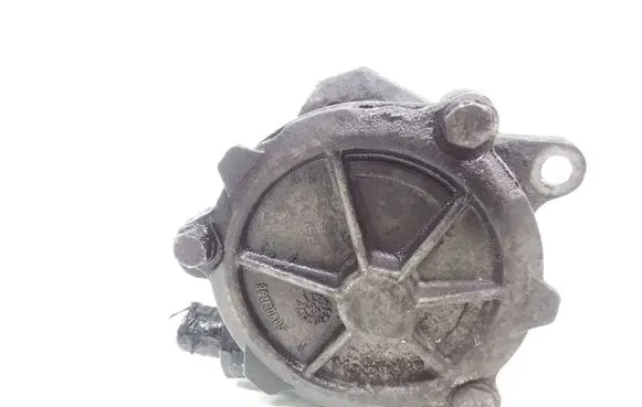 BMW 5 E39 Vacuum pump 2249939