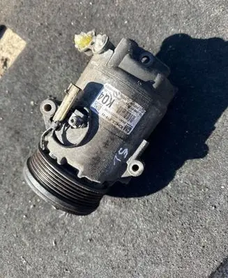 Opel Zafira B Air conditioning (A/C) compressor (pump) 401351739 13322148