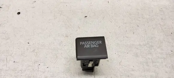 Volkswagen Transporter - Caravelle T5 Passenger airbag on/off switch 7E0919234