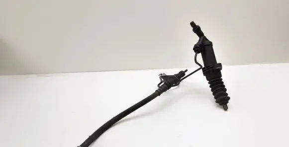 BMW 1 E81 E87 Clutch master cylinder 6785964